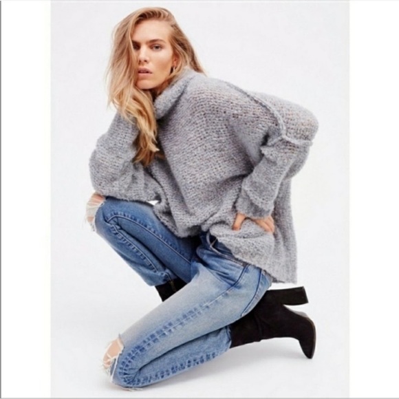 FREE PEOPLE She’s All That Turtleneck Sweater Alpaca Blend Blue size large - Picture 1 of 7